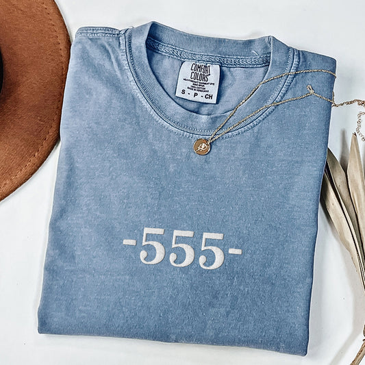 -555- | Israeli Slang Embroidered Washed T-shirt