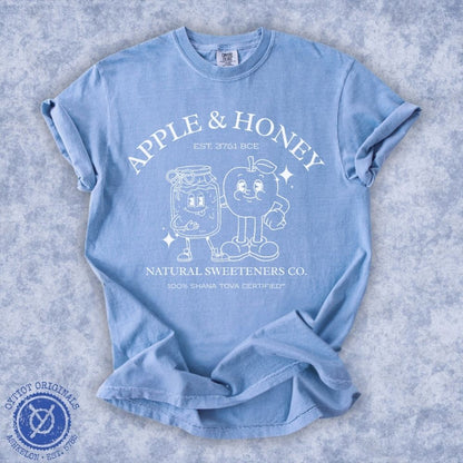 Apple and Honey Co. | Rosh Hashanah Humor Washed T-shirt - Oytiot