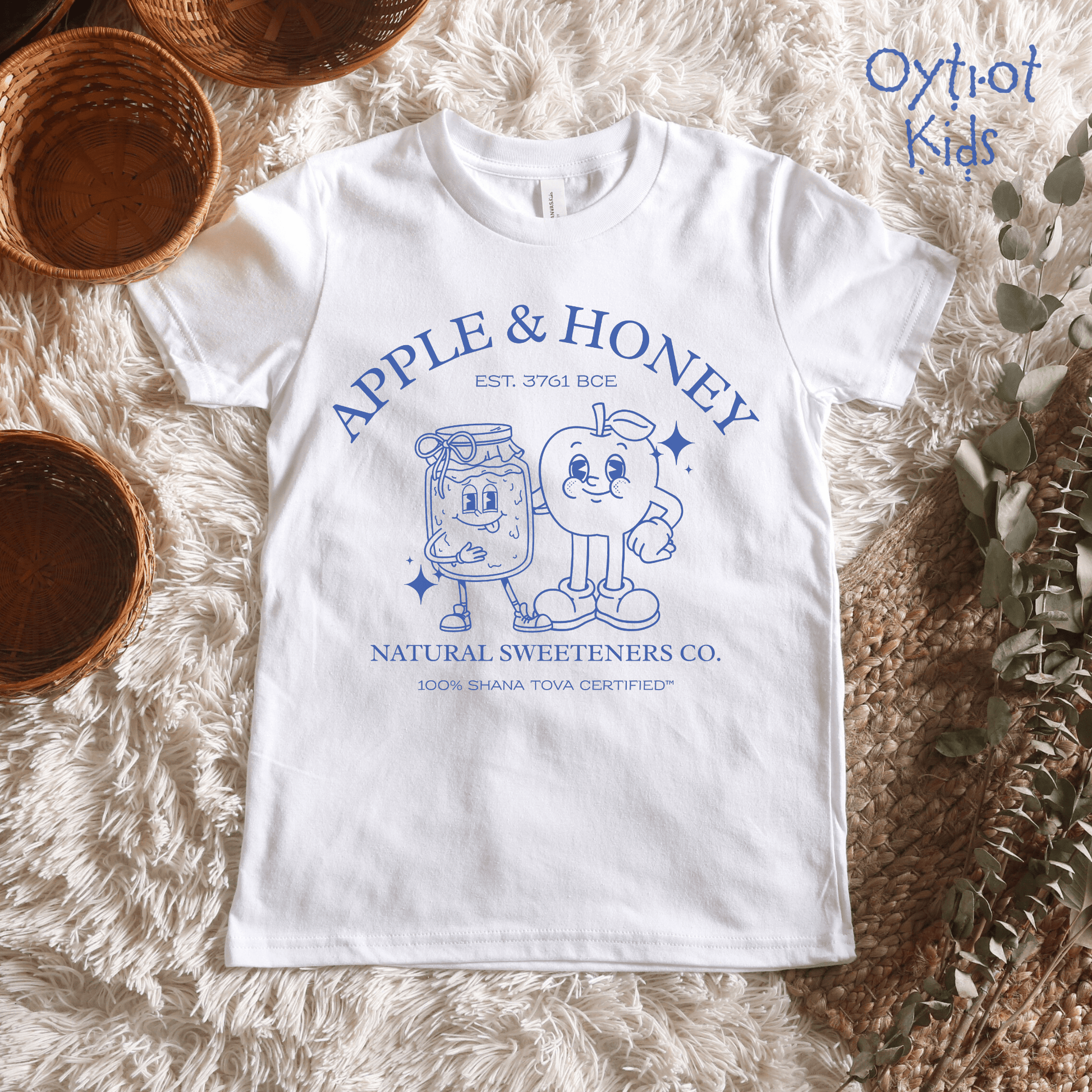 Apple & Honey Co. | Rosh Hashanah Humor Youth T-shirt - Oytiot
