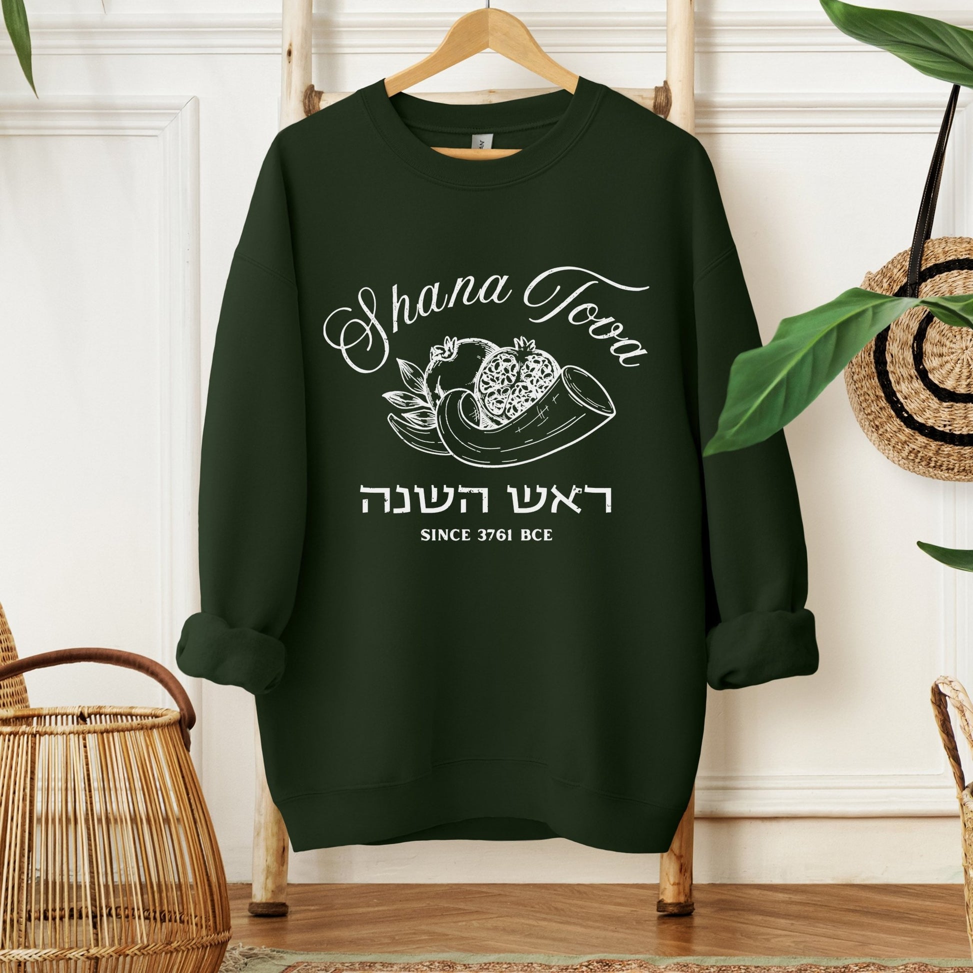 Shana Tova | Rosh Hashanah Sweatshirt - Oytiot